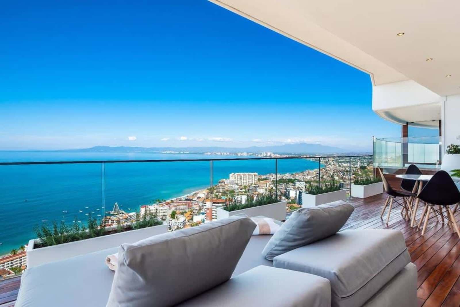 Avalon - 901 | 3BR Condo Ocean View & Private Pool